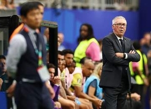 【北中米Ｗ杯】ブラジル指揮官が日本戦の勝ち越し弾に興奮しなかった理由「ヒザの靭帯を損傷してしまう」