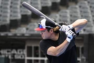 【ＭＬＢ】故障明けの村上宗隆が本塁打競争出場も…交錯する歓喜と懸念「長引くことがある」