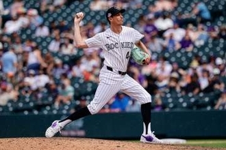 【ＭＬＢ】菅野智之とグリフィンの「巨人同窓会」試合にハチが乱入＝公式サイト報道