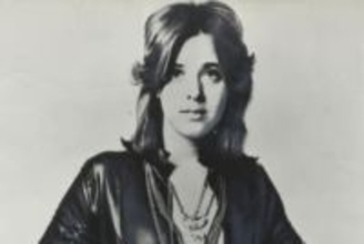 元祖女性ロッカーのスージー・クアトロ　元夫がアルツハイマー病と闘病中であることを明かす