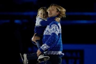 プルシェンコ氏息子がアゼルバイジャン国籍取得で大波紋「金のためにロシアを裏切ったのか」
