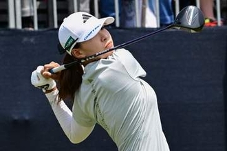 【ゴルフ】渋野日向子は２アンダーの２０位スタート　ラウンド中にパット修正「ストロークはいいから…」