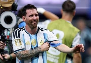 【北中米Ｗ杯】元ドイツ守護神がスイスに過激発言「試合後にメッシのユニホームがほしいだけ」