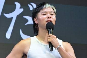 那須川天心　王者・井上拓真と再戦　炎天下の公開会見、代表質問だけに不満爆発