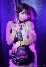 仮面女子・月野もあが「Ｍｅｌｌｏｗｓ」のサポートベーシストとして電撃参戦