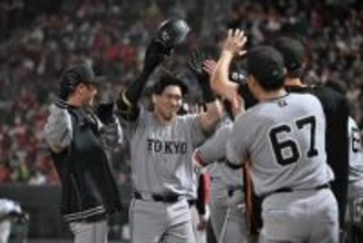 【巨人】泉口友汰が決勝の逆転２ラン　先発・田中将大に「絶対負けをつけるわけには…」