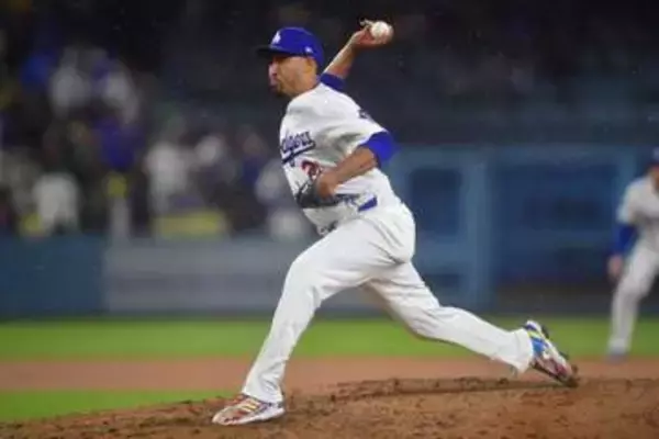 【ドジャース】ディアスが古傷の〝爆弾〟告白「右膝の力が抜ける」２０２３年ＷＢＣ後に手術