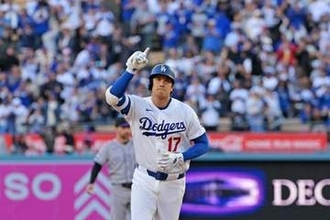【ドジャース】大谷翔平　菅野智之から初回先頭打者弾　中越えに特大９号