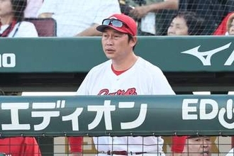 【広島】新井監督続投の裏で待ったなしの二遊間補強　「ゾンビ事件」余波で〝大量離脱〟