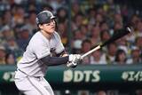 「【巨人】石塚裕惺　３試合連続安打の好調ぶり…橋上監督代行「良さが少しずつ出始めている」」の画像1