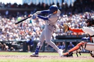 【ドジャース】〝サイン盗み〟疑惑のキム・ヘソンを相手投手が怒鳴る「伝達は合法だ」韓国報道