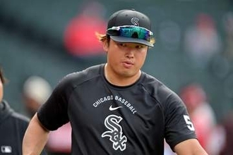 【ＭＬＢ】村上宗隆の〝サングラス捕球〟失敗に苦言「事前にかけておくことが賢明」＝米報道