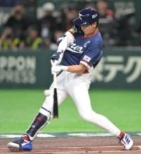 【ＷＢＣ】韓国代表イ・ジョンフが先制打！　高級ネックレスに賛否真っ二つ「似合いすぎ」「港区女子みたい…」