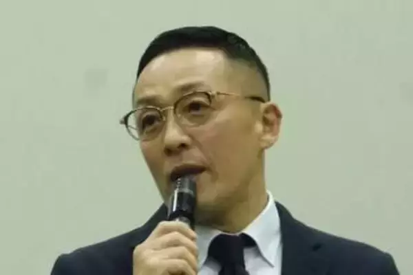 「スマイリーキクチ　自転車の交通反則通告制度適用で懸念「違反者を撮影してネットに晒す人がいそう…」」の画像