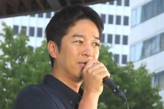 維新・藤田共同代表　街頭演説会でシュプレヒコール浴びるも「僕より、喉が強いからビックリ」