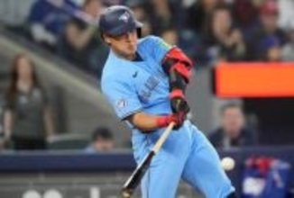 【ＭＬＢ】岡本和真 ４打数１安打２打点　３回に逆転２点適時打 連日の殊勲打