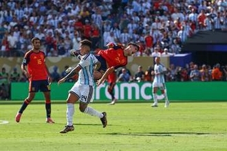 【北中米Ｗ杯】ラフプレーのフェルナンデス　インスタに批判殺到「フットボールじゃなくてＵＦＣ」