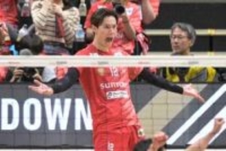 【バレーボール】先勝のサントリー　高橋藍が兄・塁のサービスエースを大絶賛「本当に救われた」