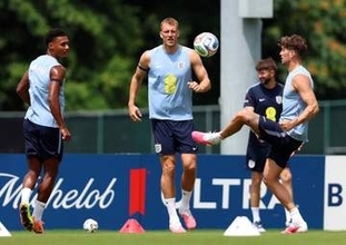 【北中米Ｗ杯】イングランド〝超厳重警備〟でメキシコ戦へ「霧笛、花火、大音量の音楽に悩まされたことを受け…」＝英報道