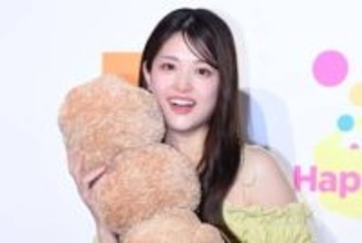 松村沙友理が出産後初の公の場　わが子は「アイドルの素質があるな」