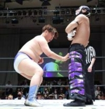 【ＤＤＴ】男色ディーノが武知海青戦に闘志ムラムラ「リップロックは最低限のスタート」