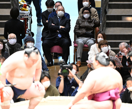【初場所】長嶋茂雄氏が国技館で大相撲を生観戦　八角理事長「喜んでいました」