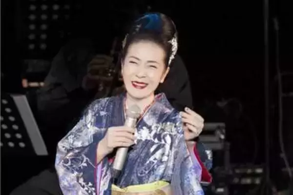 坂本冬美　デビュー40周年ベスト盤のビジュアル公開　記念リサイタル公演も東京と大阪で開催決定