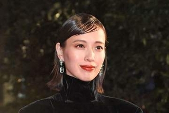 戸田恵梨香がＭＡＪのプレゼンターで登壇　視聴者は「細木数子にしか見えん…」