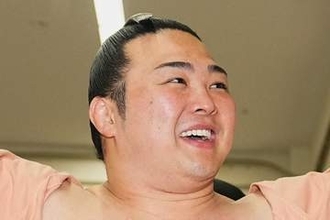 【大相撲】炎鵬が初白星　気温37度の名古屋で夏バテ対策を力説「肉、米をシンプルだけどガッツリ」