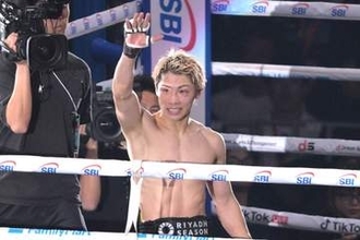 井上尚弥のフェザー級転向に元世界王者が〝慎重論〟「不利な状況で戦わないといけない」