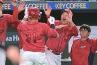 【広島】新井監督が鯉のぼりの季節を前にオーダー編成に一計　分析班やスコアラーも参加へ