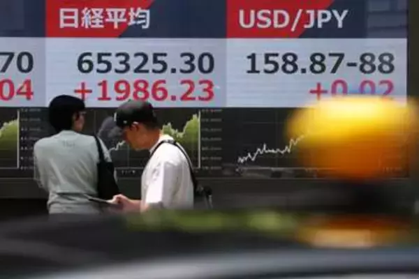 日経平均株価史上最高値のウラで横行　狙われる老人「ＳＮＳ型投資詐欺」の巧妙手口