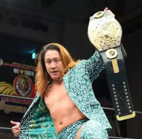 【ストロングスタイル】黒潮ＴＯＫＹＯジャパンがＶ２に成功　ムーンサルトで関根との激闘に終止符
