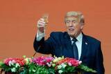 「〝飲酒ＮＧ〟トランプ大統領がワインを口に… 中国晩さん会のワンシーンが物議」の画像1