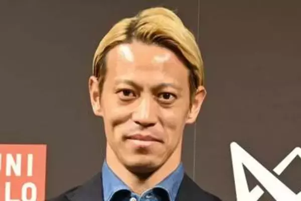 本田圭佑　Ｗ杯メンバー発表日の〝意味深投稿〟がＳＮＳで反響「車を待っています」