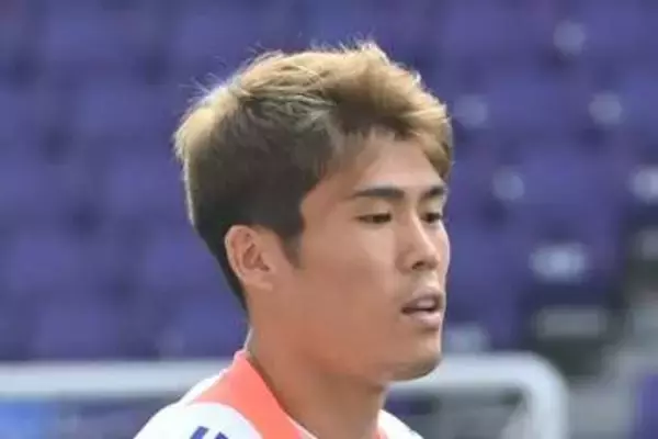 冨安健洋　途中出場で復帰も一発退場　ガルシア監督は擁護「正しい判断をした」