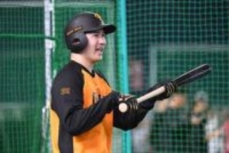 【巨人】泉口友汰が一軍復帰＆「３番・遊撃」で即スタメン　脳しんとうの診断から１３日