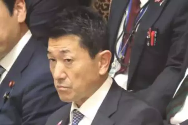 自転車幼児座席の規定見直し検討へ　赤間二郎公安委員長「警察庁を指導してまいりたい」