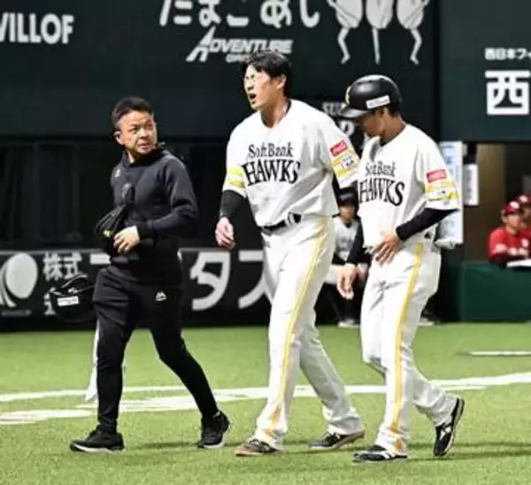 【ソフトバンク】柳田悠岐　死球で右ヒザ打撲…２日以降は小久保監督「動ければスタメン」
