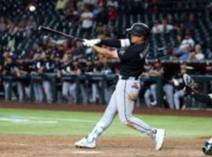 【ＭＬＢ】村上宗隆が大谷翔平に並ぶ　５戦連発の特大10号２ランでメジャー新人タイ記録