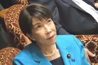 高市早苗首相が中傷動画で連続答弁　文春への抗議を問われ「時間を使っているヒマない」