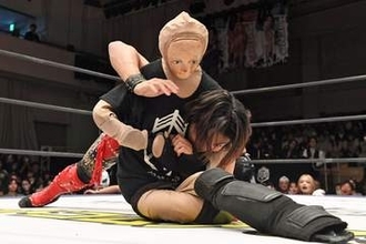 【ＤＤＴ】武知海青　初対戦のヨシヒコに驚き「強かったですね…」合体技に翻ろうされる場面も