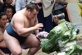 【大相撲】安青錦が勝ち越し　連敗中の〝暗い表情〟を反省「そう見えたのなら良くなかった」