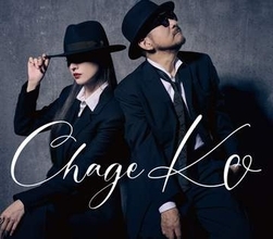 Ｃｈａｇｅ本人が広げる“顔面ギッシリ”ブランケットが話題のアルバム「Ｋｏ」ジャケットビジュアル公開