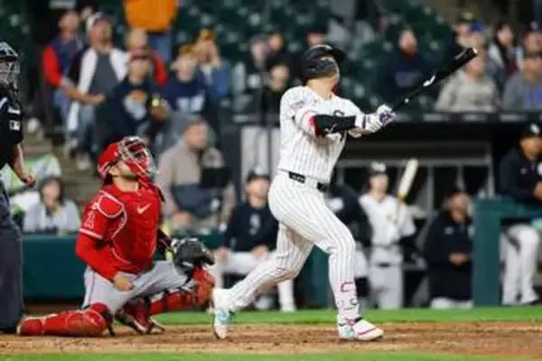 【ＭＬＢ】単独トップ１２号の村上宗隆　嵐の接近で観客数百人「なぜかホームランになった」