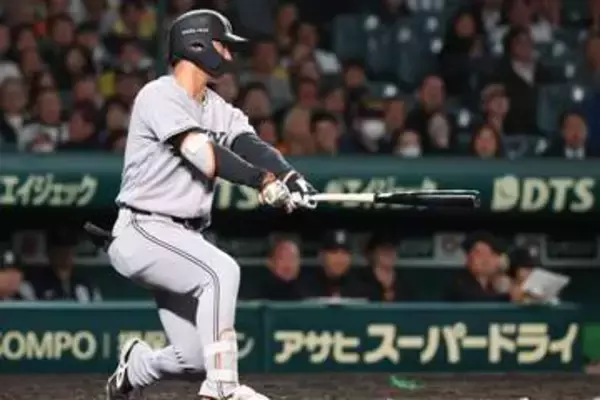 【巨人】ドラ４皆川岳飛　プロ初出場で空振り三振も「これが第一歩。がむしゃらにやりたい」