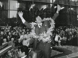 「これ本番ですか」「やっぱり青い」日本人初の宇宙飛行士・秋山豊寛さんが死去　８４歳