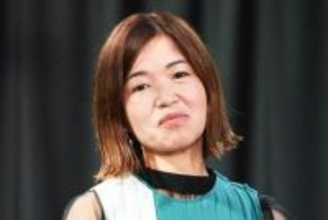 大久保佳代子　パンチくんに会いに電車で市川へ「たまに現れるイケメン飼育員…ベストな構図！」