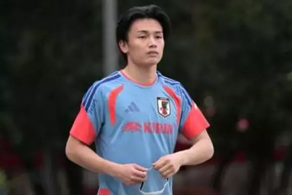 上田綺世　リーズが補強資金〝確保〟で獲得計画を再燃「ストライカー問題を解決する」
