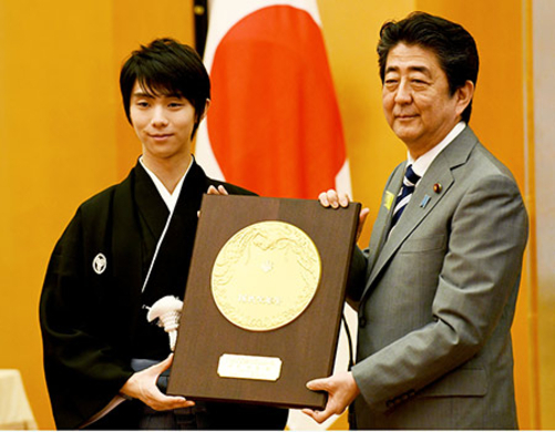 国民栄誉賞を辞退した３人は 理由は 立ちションもできなくなる 2019年4月5日 エキサイトニュース